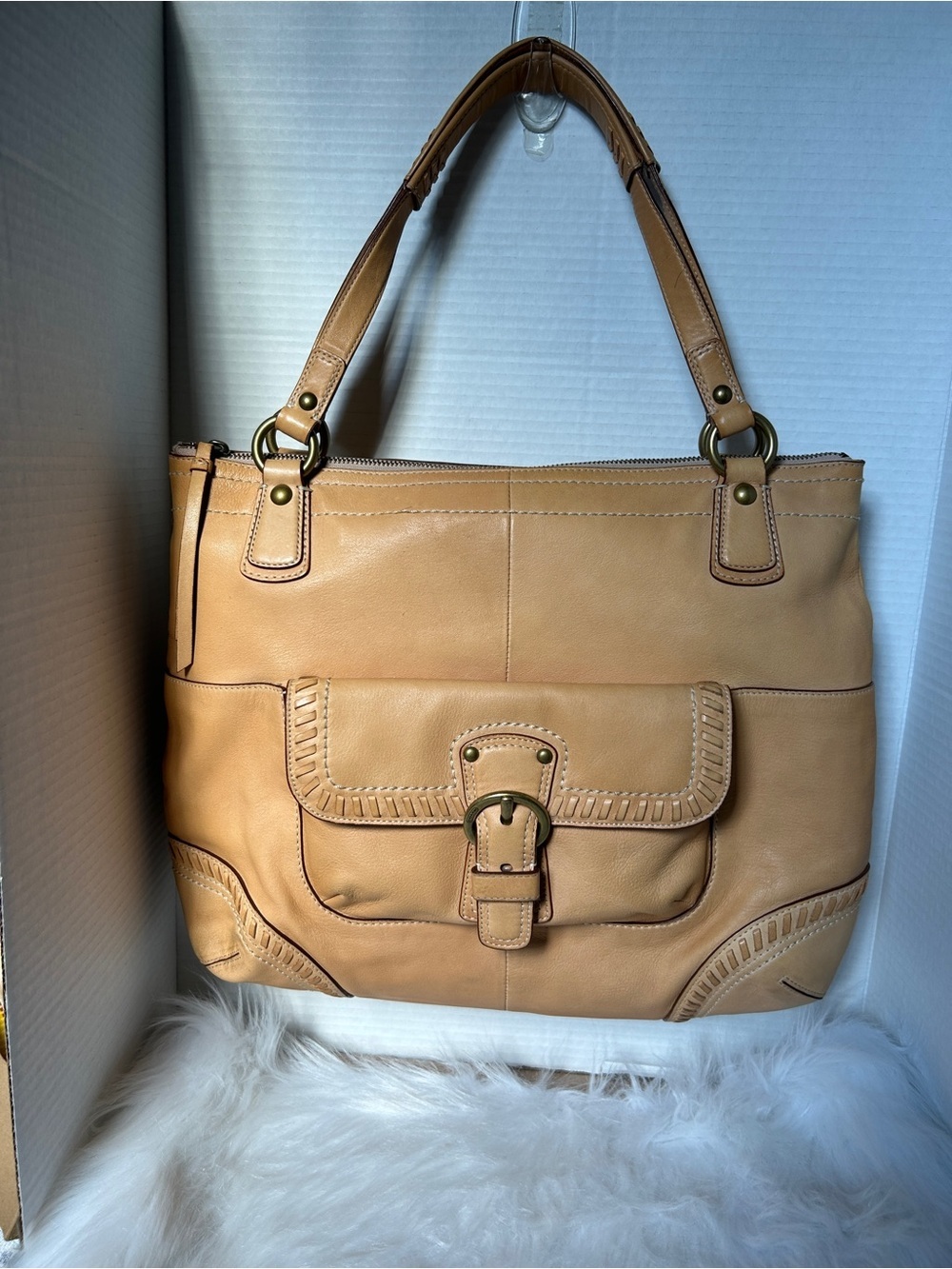 Coach Vachetta Poppy Whipstich Classic Leather Tote Handbag XL